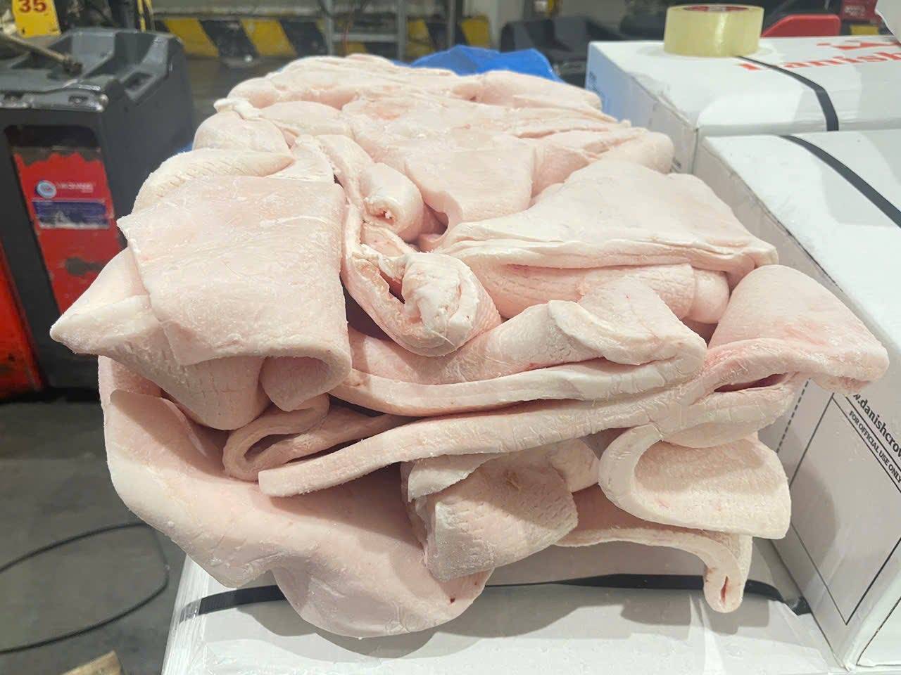Tổng Kho Phân Phối Mỡ Heo Đông Lạnh Giá Sỉ Tại Bạc Liêu