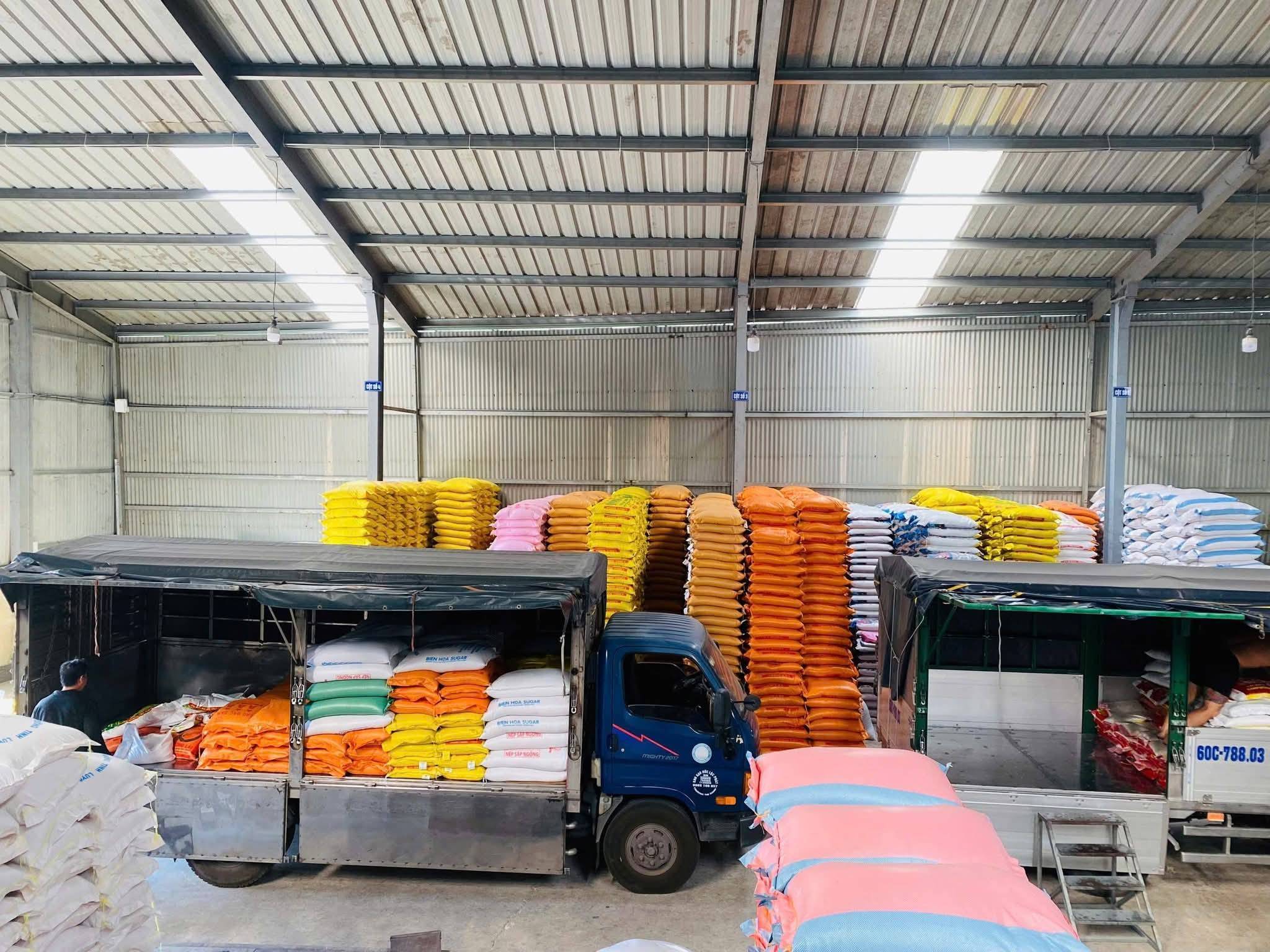 Tổng Kho Gạo Cung Cấp Gạo Giá Sỉ