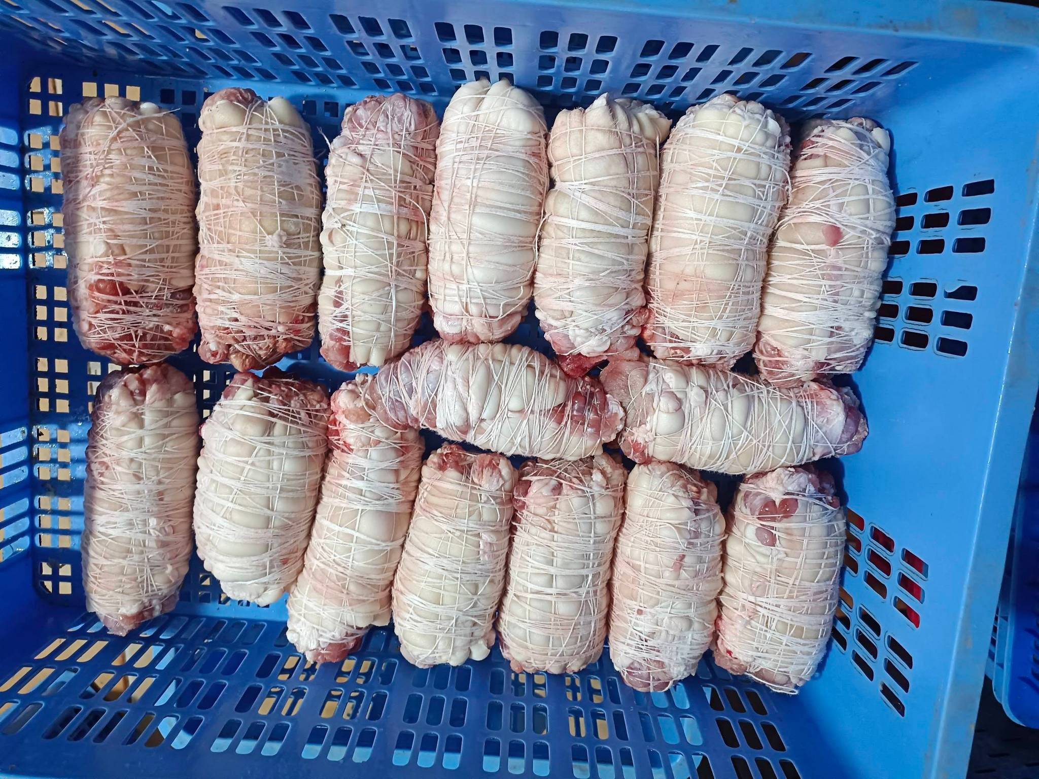 Thịt Heo Đông Lạnh TPHCM | Giá Sỉ Nhập Khẩu, Giao Nhanh Trong Ngày