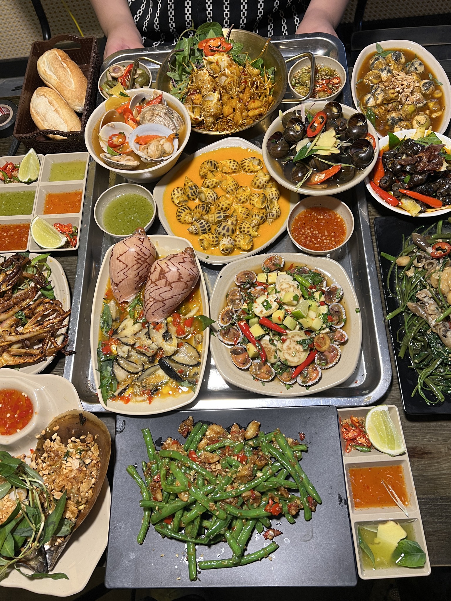 Ốc Vôi Thiên Nhiên Giá Sỉ | Ốc Vôi Tươi Sống Bỏ Mối Toàn Quốc