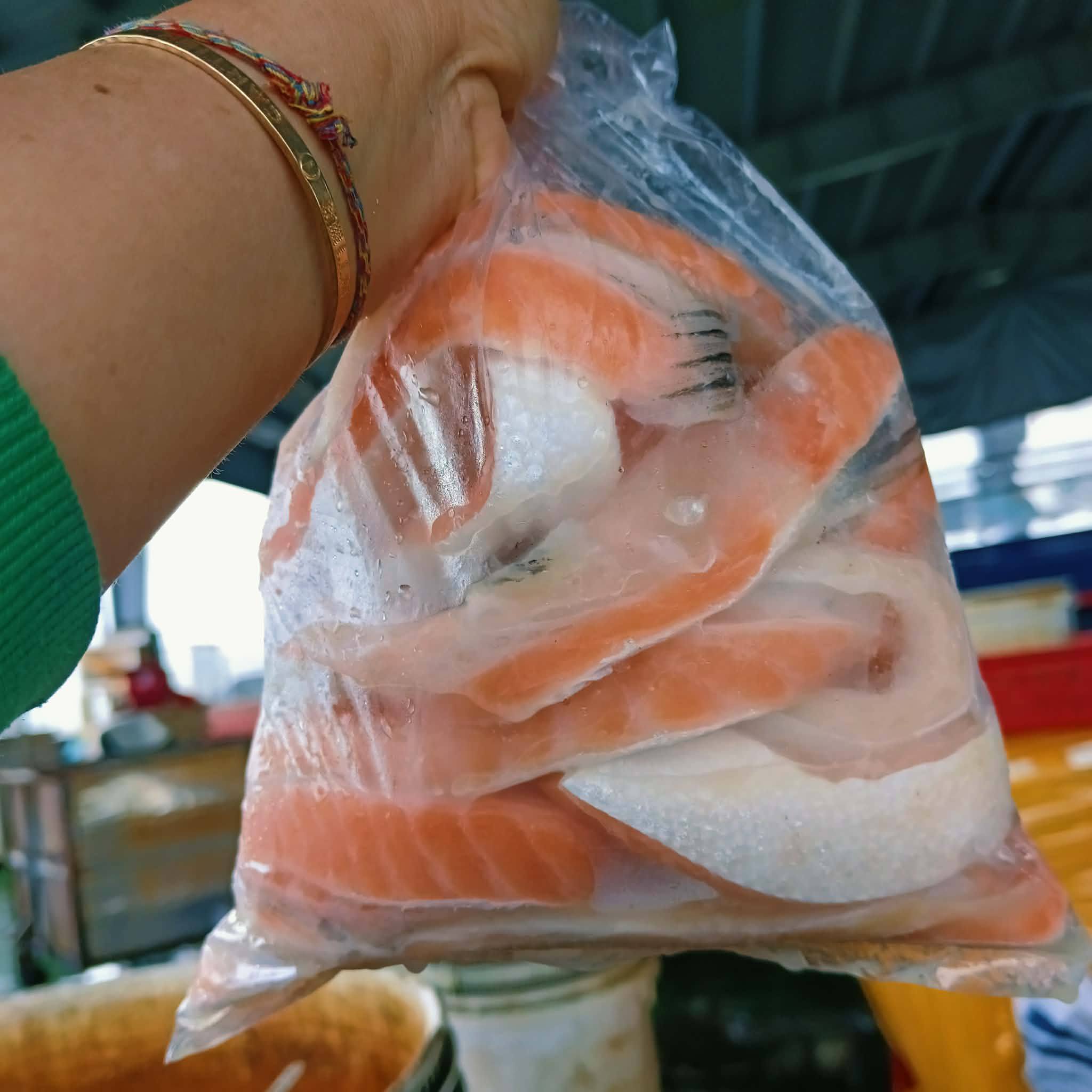 Lườn cá hồi tươi ngon giá sỉ