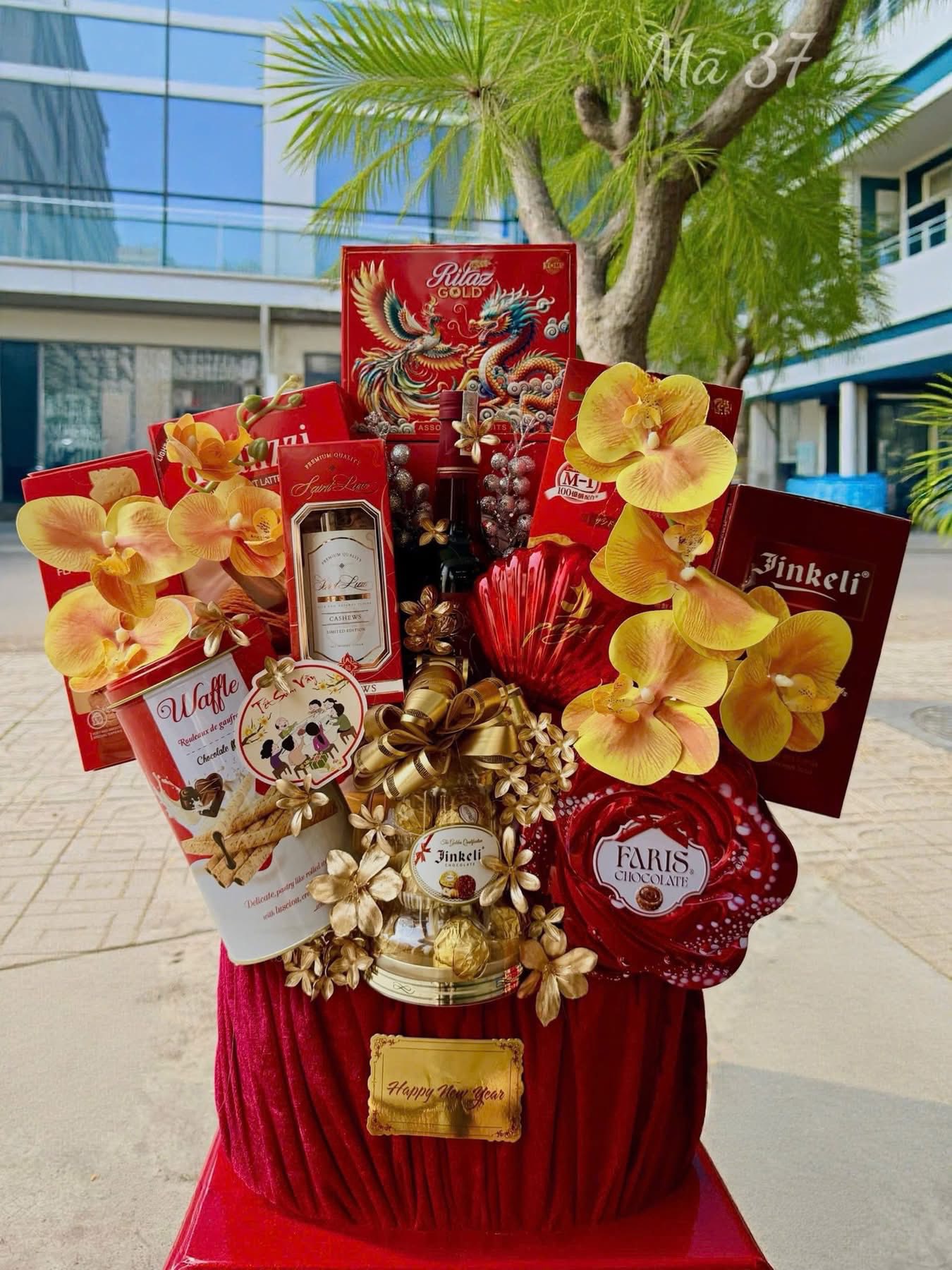 Giỏ quà Tết Cần Đước Long An