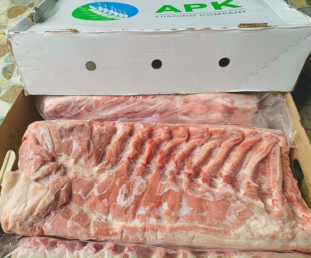 Sườn heo đông lạnh nhập khẩu