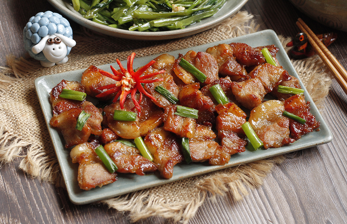 Ba chỉ heo rang cháy cạnh