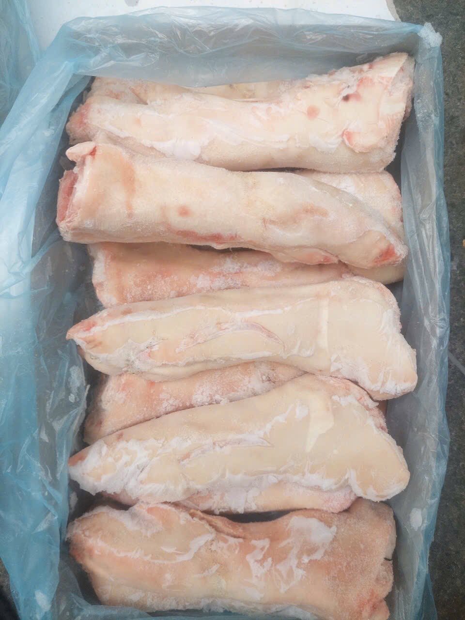 chân giò heo wets 320 trắng đẹp đông lạnh