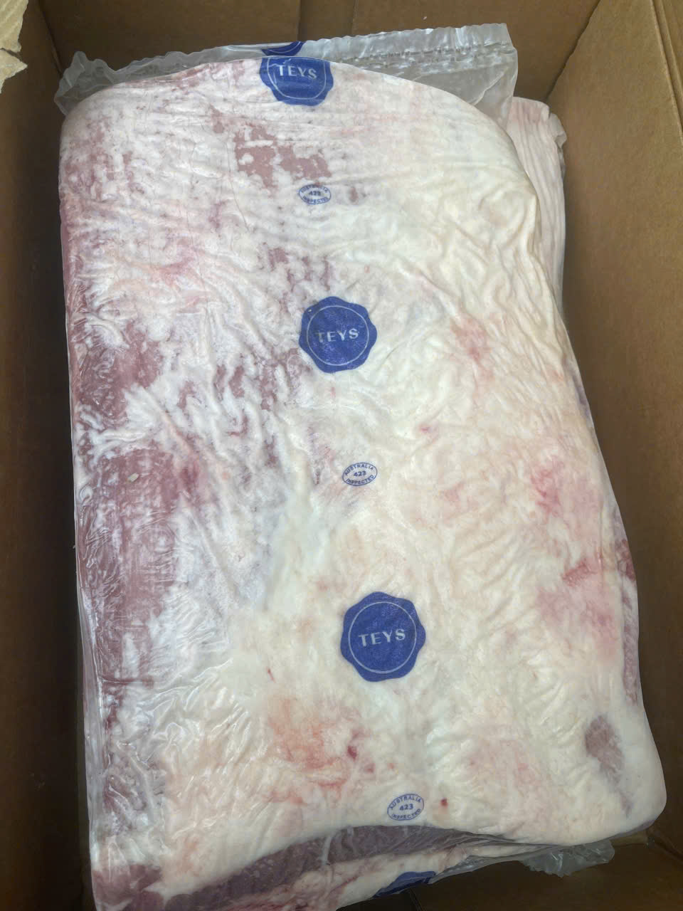 ba chi bo uc teys dong lanh