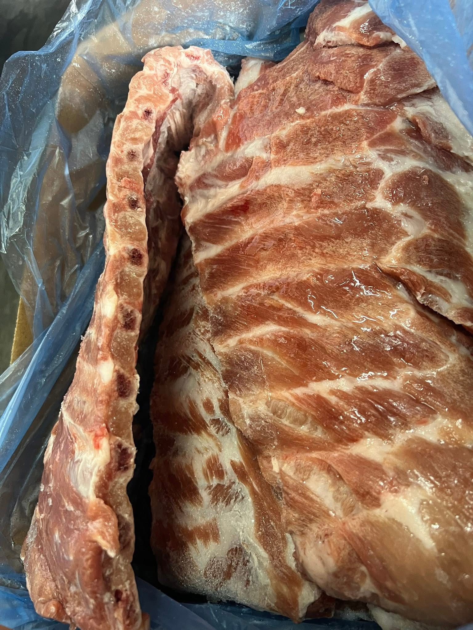 suon canh buom canada dong lanh nhap khau