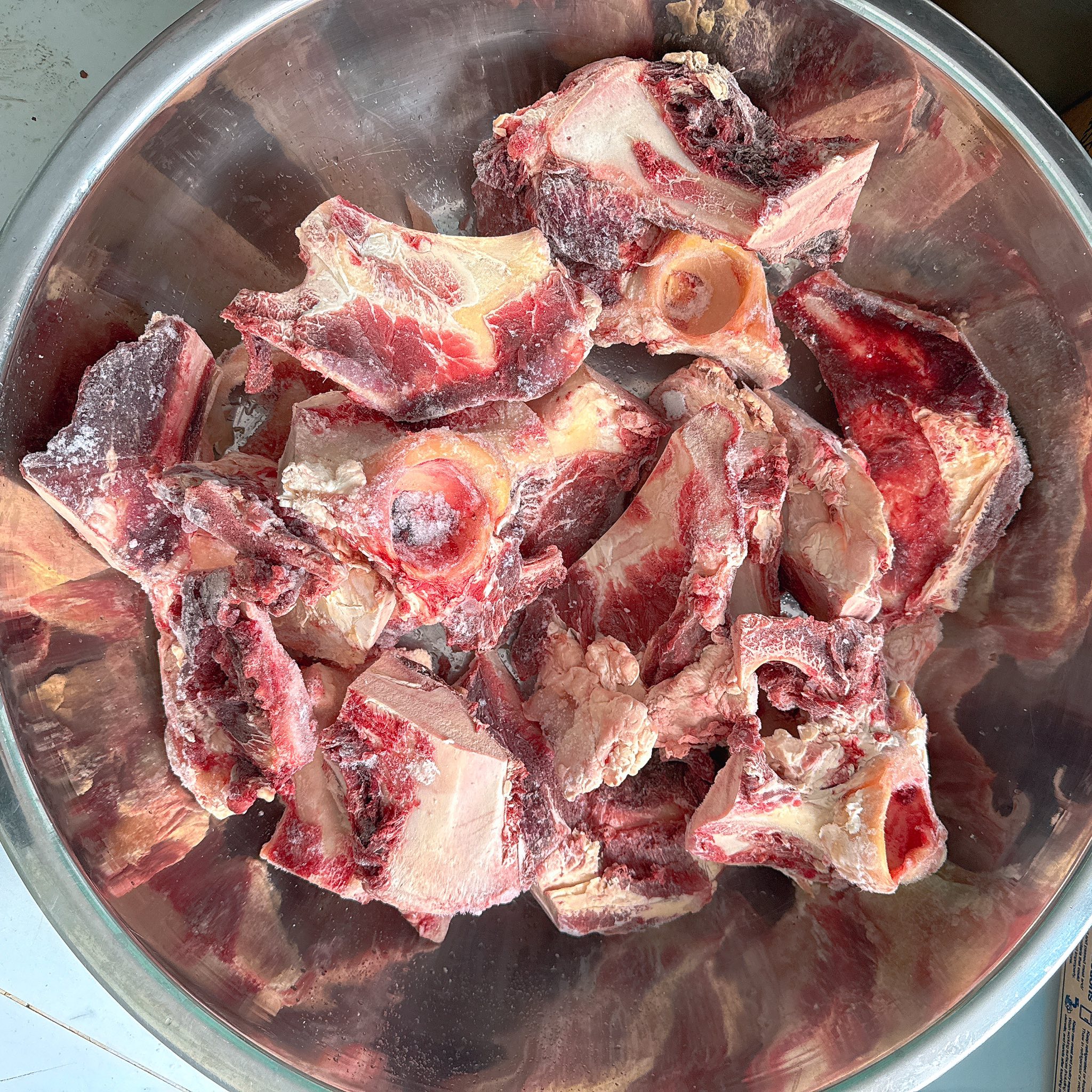 xuong banh che heo nhap khau chat luong cao