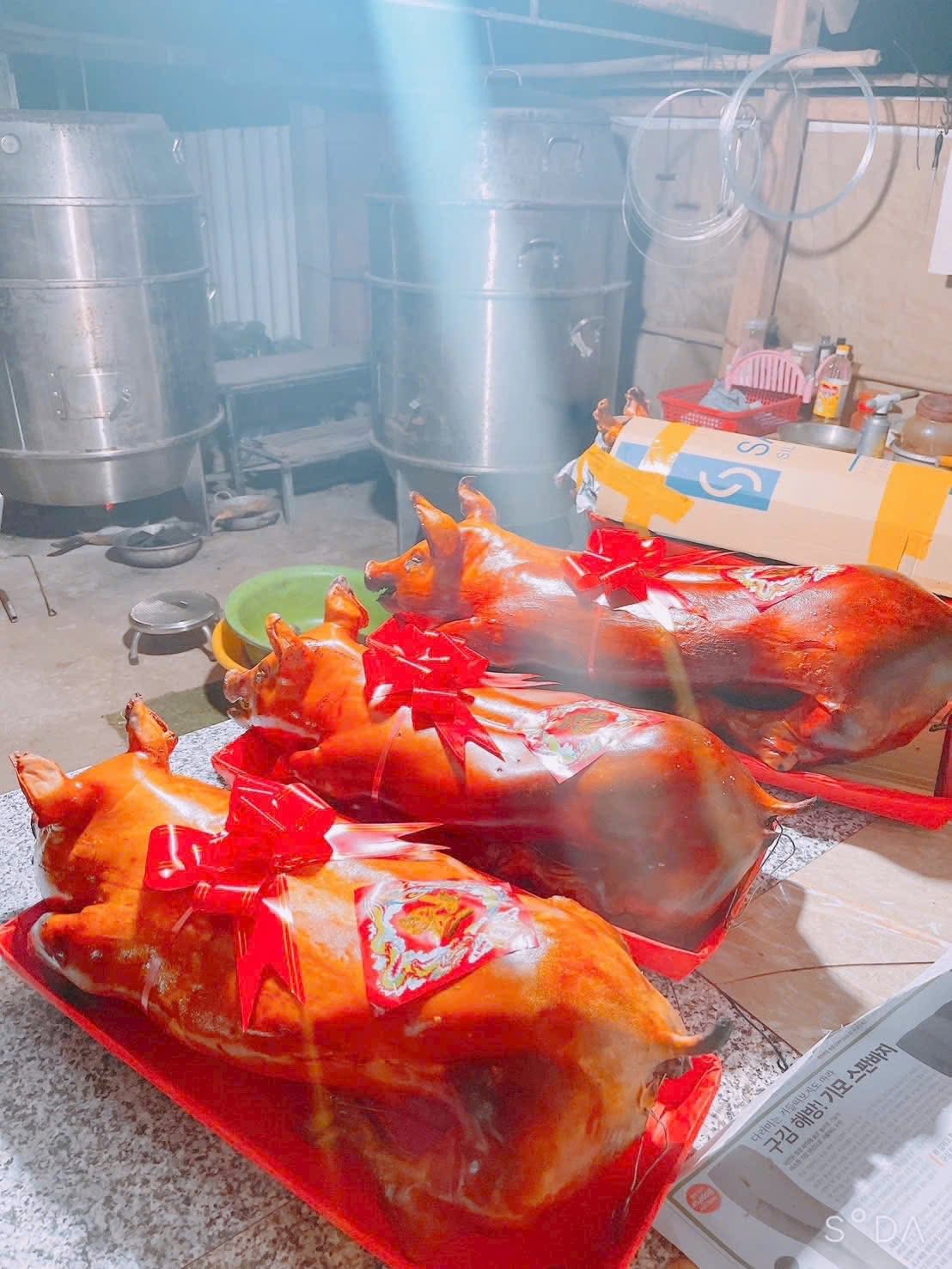 heo quay gần đây da giòn