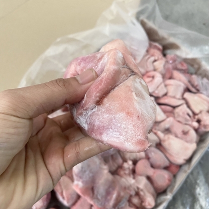 Mũi heo đông lạnh Miratorg