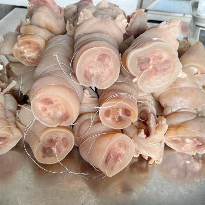 Gân bò cuộn